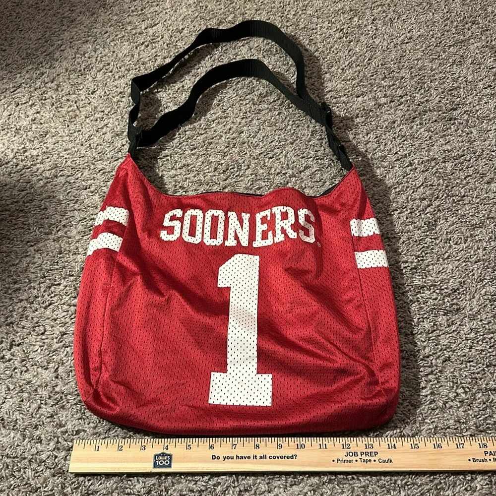 Oklahoma Sooners Red Crimson Purse Hobo W Strap Zip Womens FAN •dom / box 32-1‎